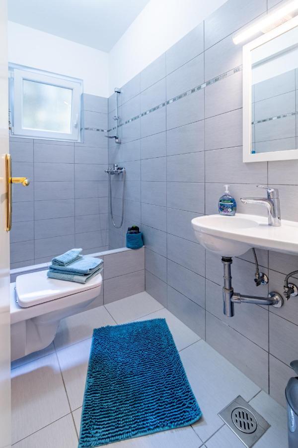 Apartment By The Sea Lovran, Opatija - 7837 Lovran